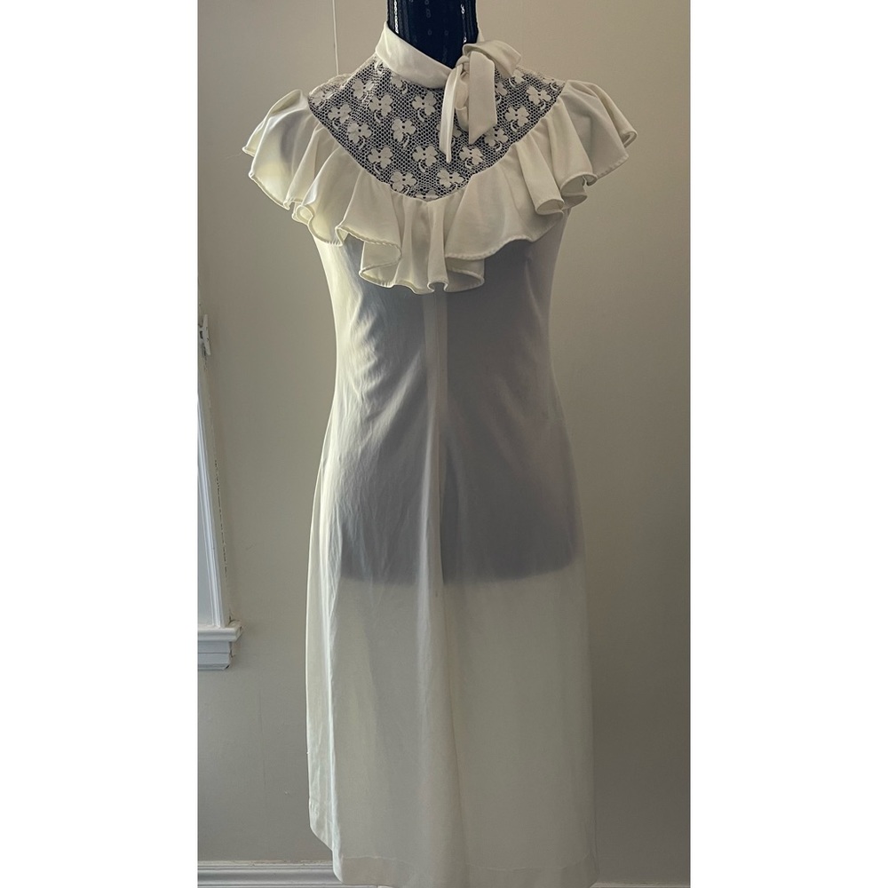 Vintage Algo Cream Lace & Ruffled Neckline Dress